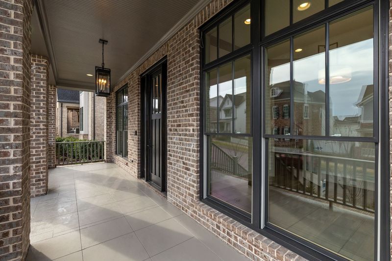 7013 Congress Dr, Franklin, TN 37064