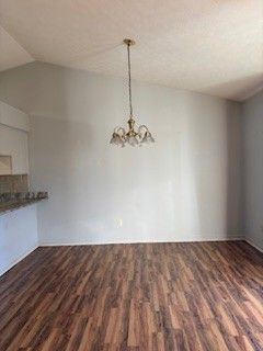 280 Lake Chateau Dr, Hermitage, TN 37076
