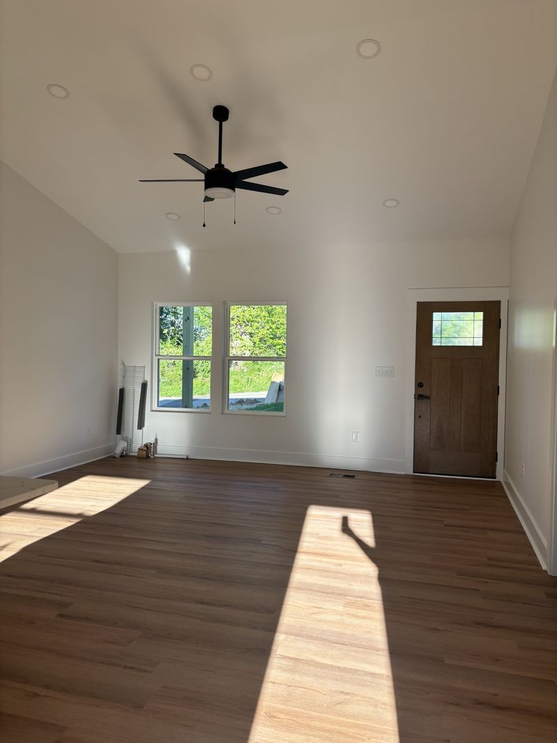 307 N Frierson St, Columbia, TN 38401