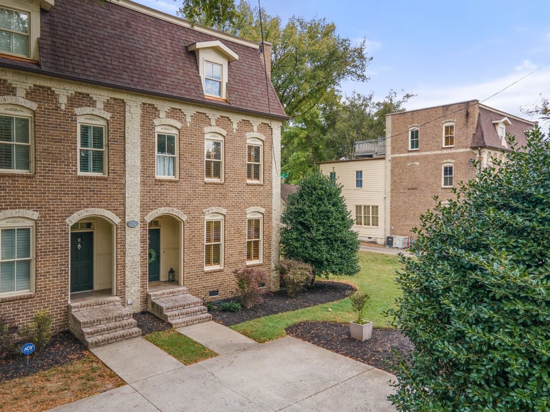 2102A Sharondale Dr, Nashville, TN 37215