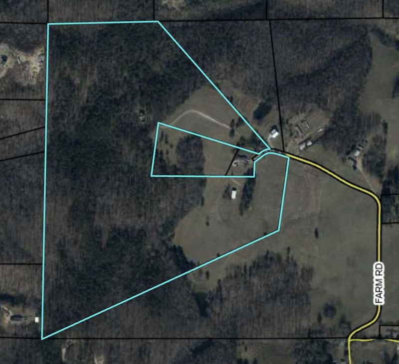 434 Farm Rd, Trion, GA 30753