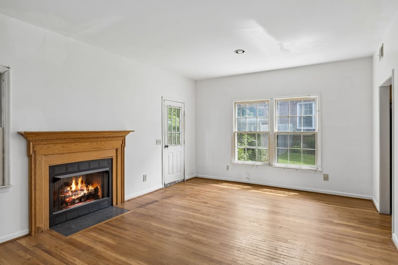 1011 Carla Ct, Nashville, TN 37217