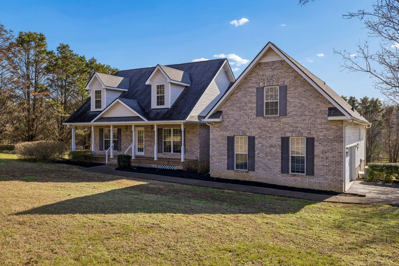 2131 Spring Lake Dr, Spring Hill, TN 37174