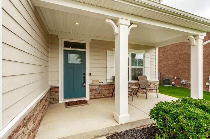 269 Grassy Glen Dr, Gallatin, TN 37066