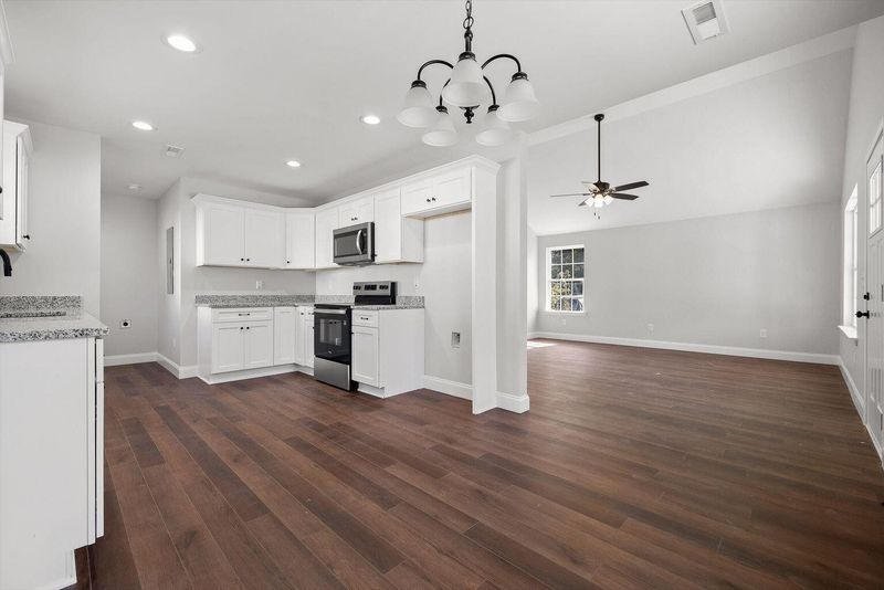 5 Avenue E, Dalton, GA 30721