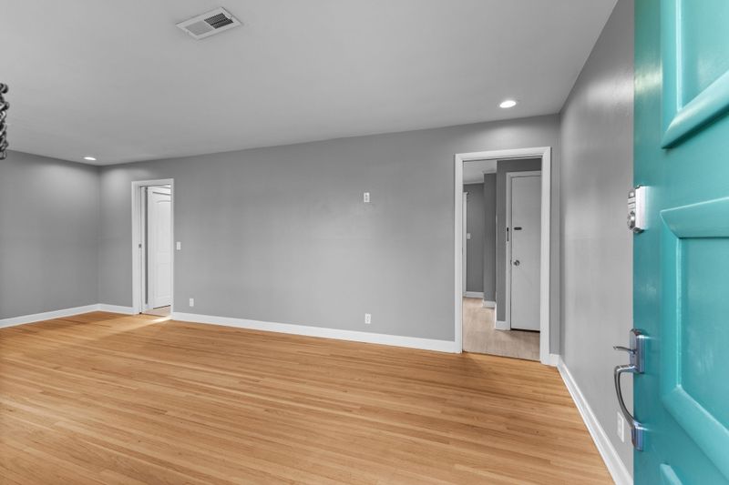 6411 Ranchero Dr, Nashville, TN 37209
