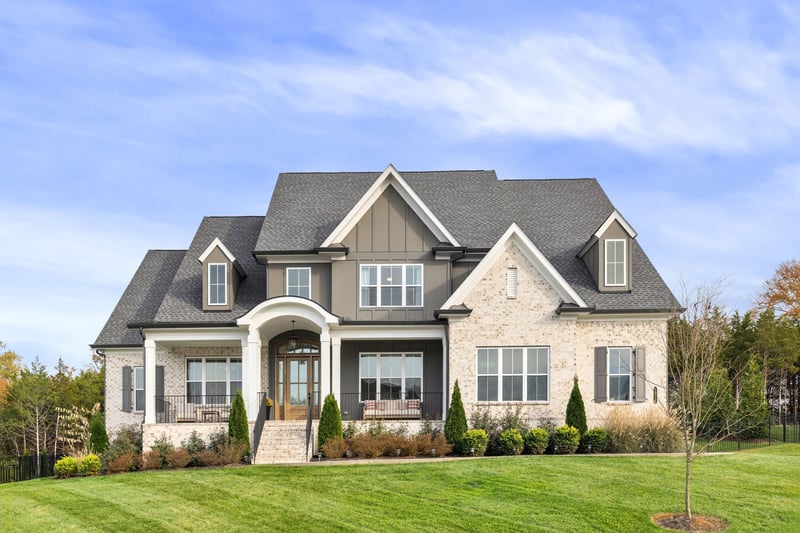 1016 Sinatra Dr, Nolensville, TN 37135