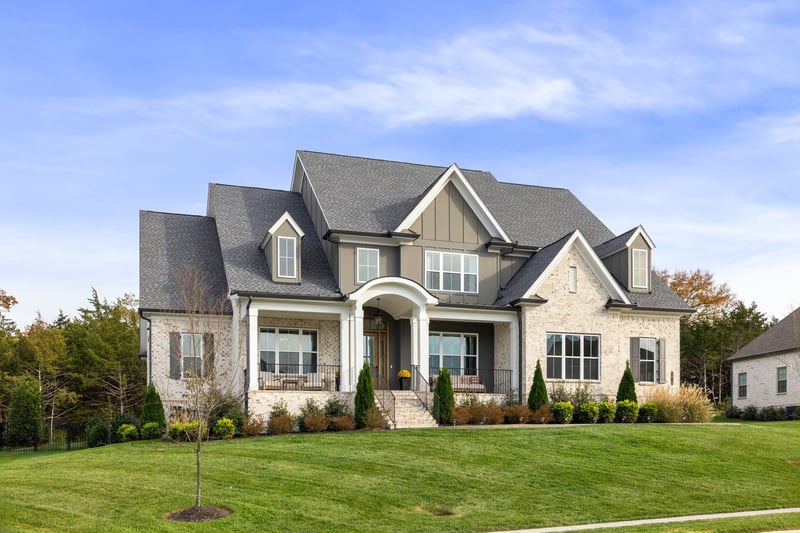 1016 Sinatra Dr, Nolensville, TN 37135