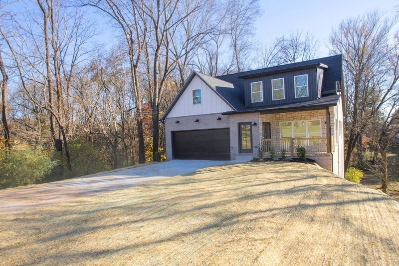500 Tinsley Ln, Columbia, TN 38401