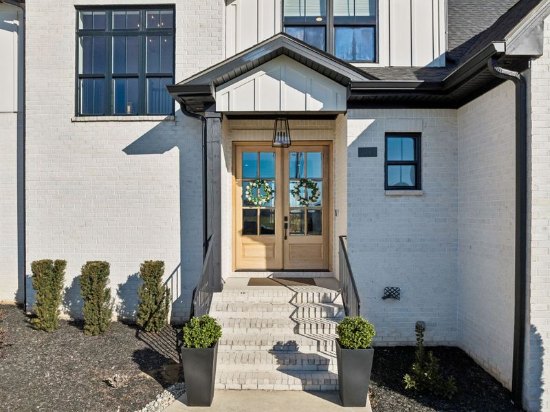 3013 Ora Ln, Spring Hill, TN 37174