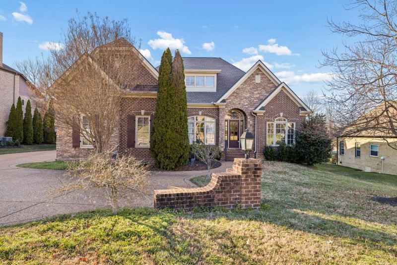 9731 Amethyst Ln, Brentwood, TN 37027