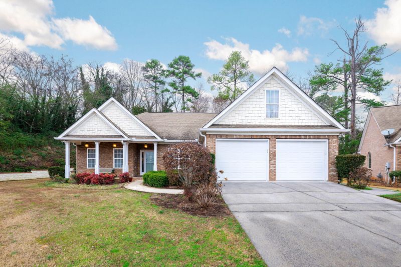 118 Garden Lake Dr, Calhoun, GA 30701