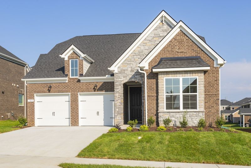 606 Maple Brook Ln, Mount Juliet, TN 37122