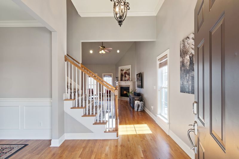 3013 Honeysuckle Dr, Spring Hill, TN 37174