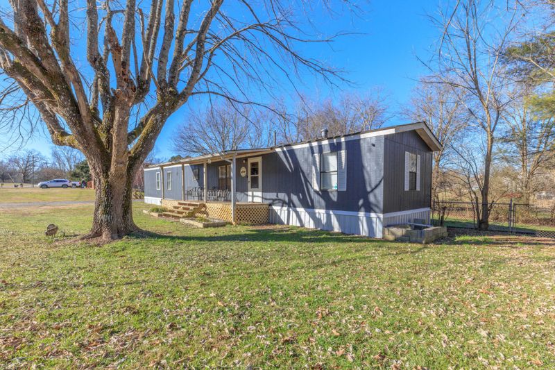 1810 Ringgold Rd, La Fayette, GA 30728