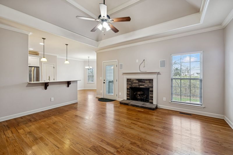 1098 Golf View Way, Spring Hill, TN 37174