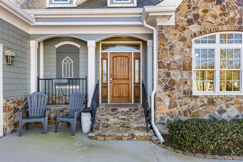335 Lakeshore Cove Dr, Fort Oglethorpe, GA 30742