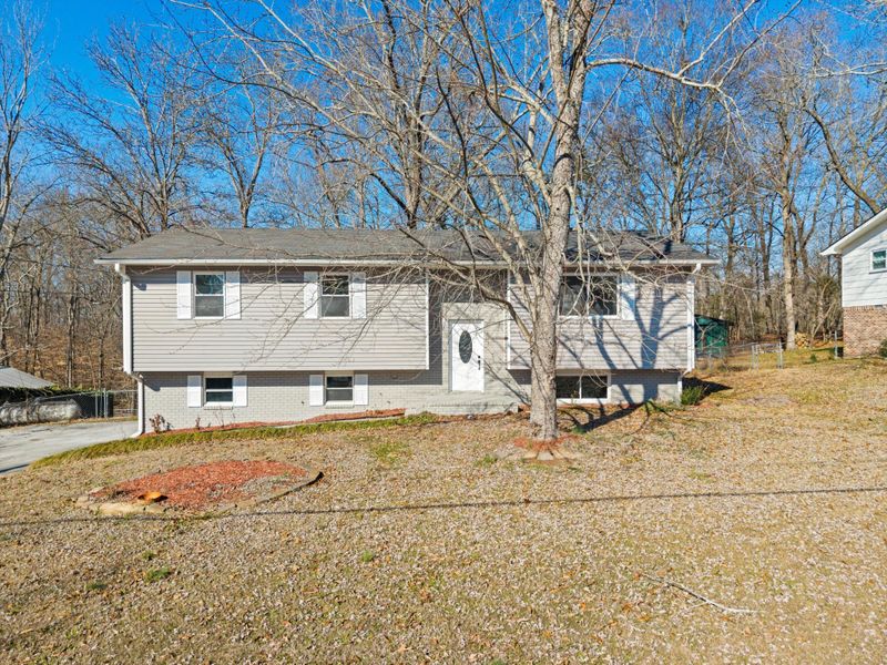 132 Brownwood Cir, Ringgold, GA 30736