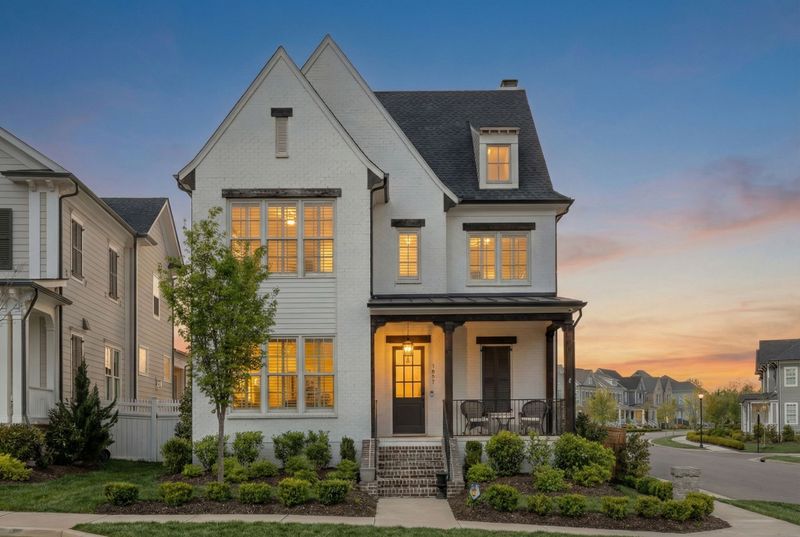 1049 Southbrooke Blvd, Franklin, TN 37064