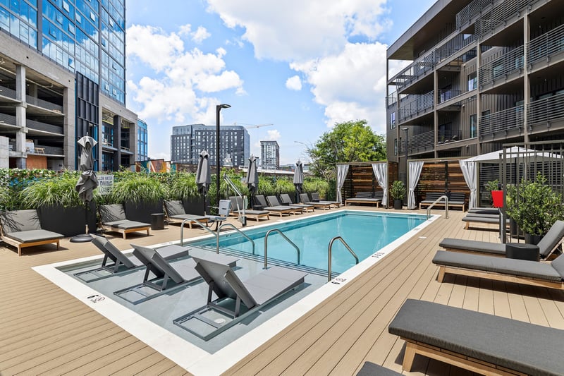 635 7th Ave S #417, Nashville, TN 37203