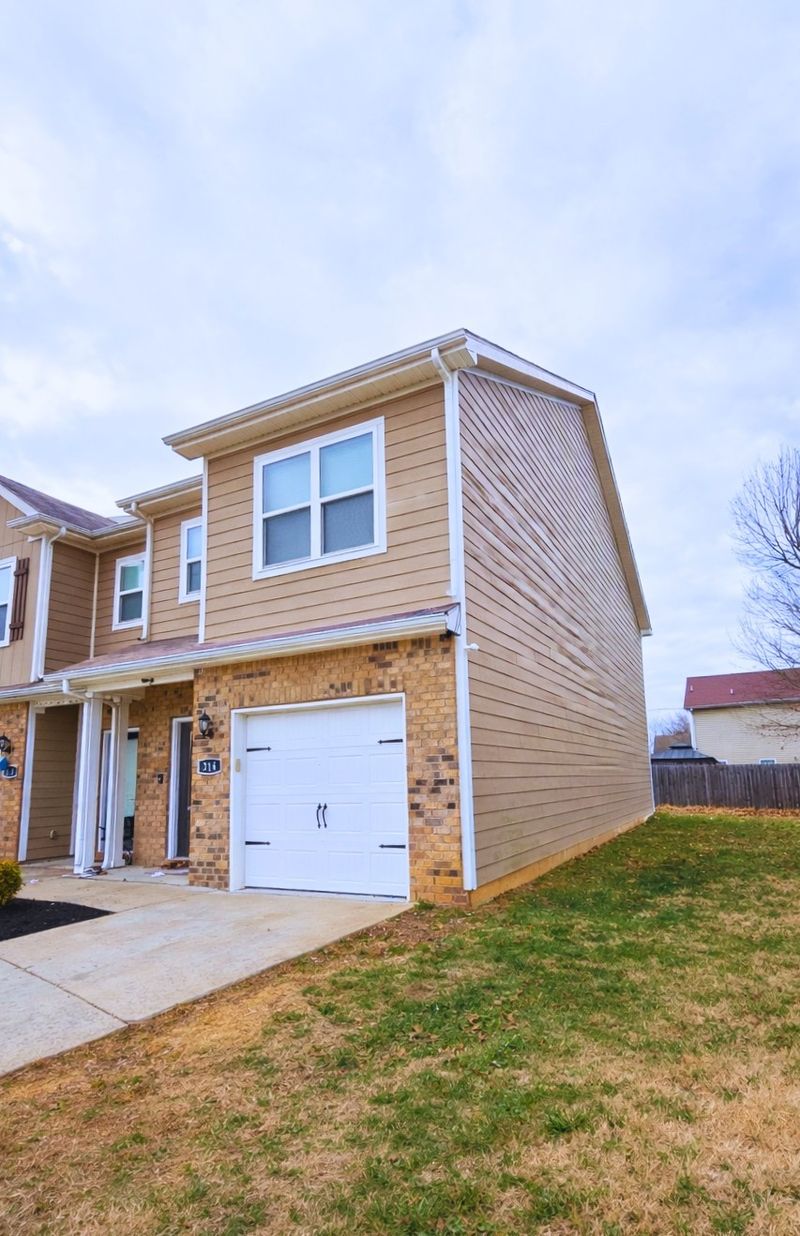 316 David Bolin Dr, La Vergne, TN 37086