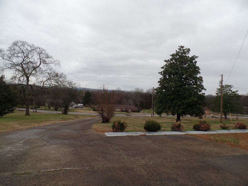4120 W Hamilton Rd, Nashville, TN 37218