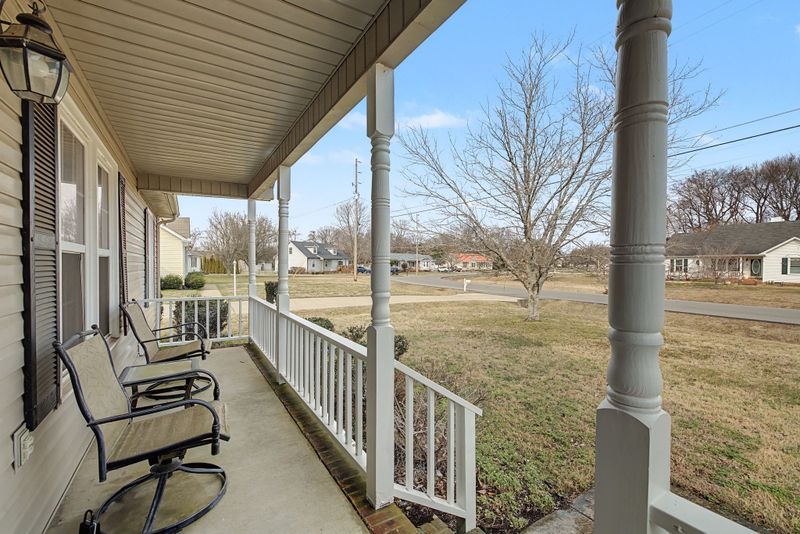 723 Hogan Dr, Murfreesboro, TN 37128