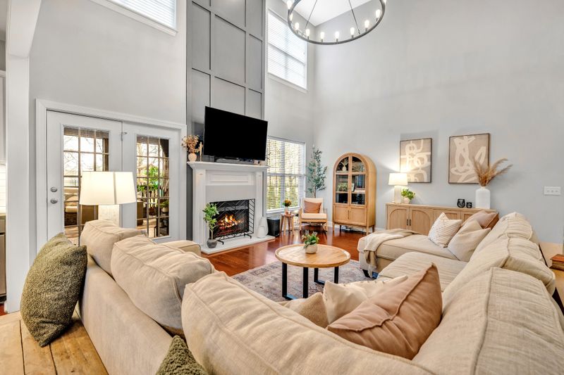 1006 Tower Hill Ln, Hendersonville, TN 37075