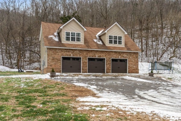7401 Burks Hollow Rd, Christiana, TN 37037