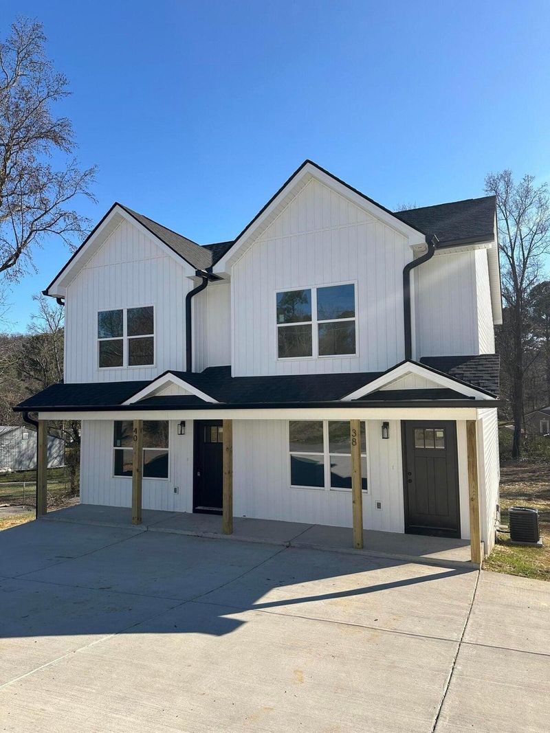 3842 E Ave, Rossville, GA 30741
