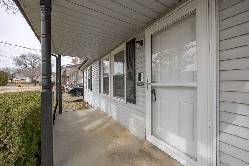 157 Heritage Cir, La Vergne, TN 37086