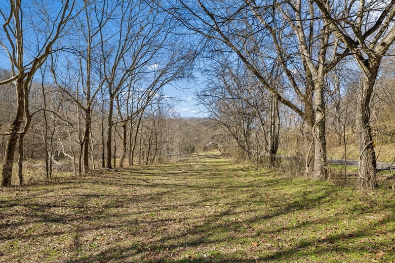 4 Enterprise Rd, Mount Pleasant, TN 38474