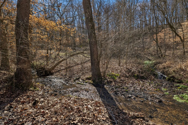 4 Enterprise Rd, Mount Pleasant, TN 38474