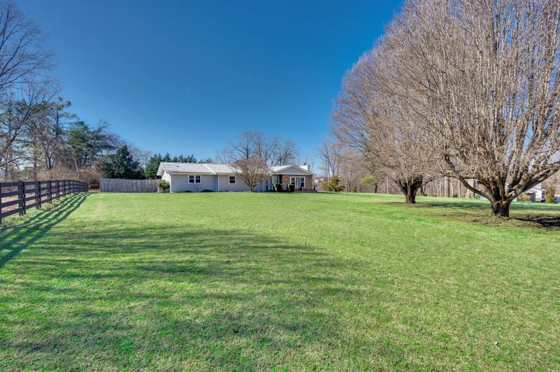 6736 Walnut Hills Dr, Brentwood, TN 37027