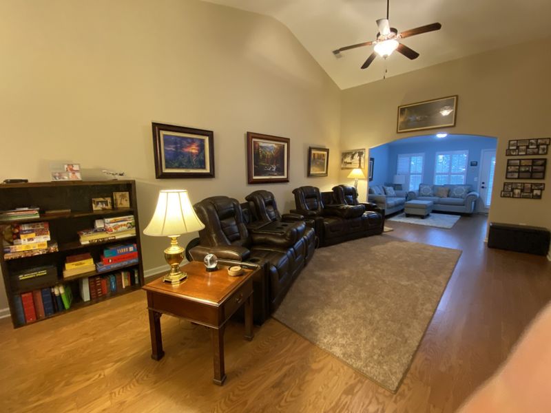 395 Devon Chase Hl #4102, Gallatin, TN 37066