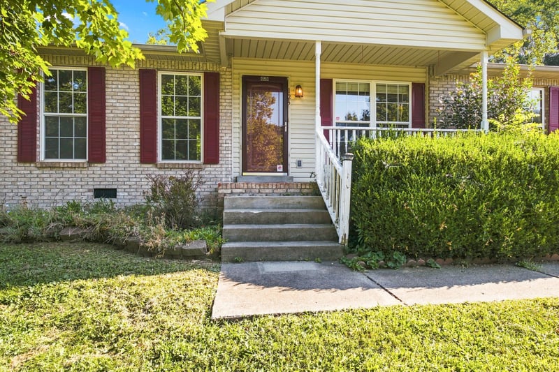 123 Rifle Range Rd, Old Hickory, TN 37138