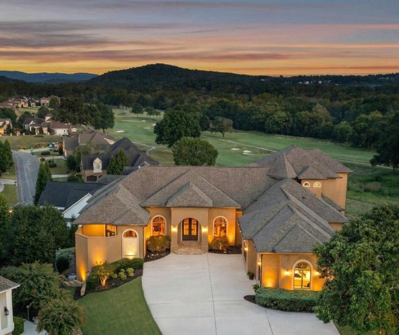 47 Major Ridge Rd, Ringgold, GA 30736