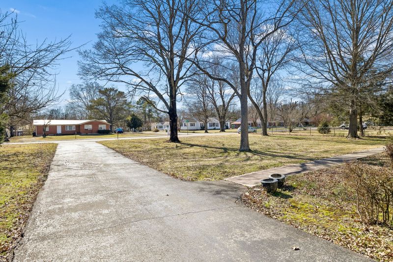 102 Experiment Ln, Columbia, TN 38401