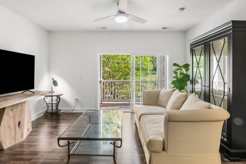 4845 Bevendean Dr #E10, Nashville, TN 37211
