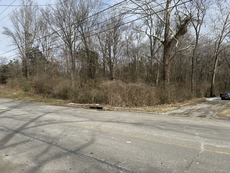 3478 Mcgavock Pike, Nashville, TN 37217