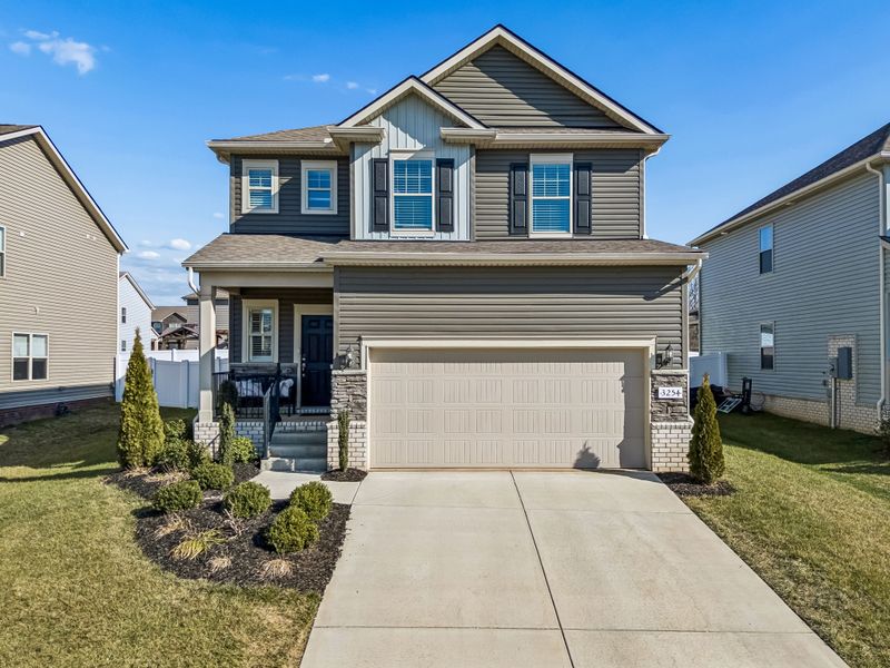 3254 Holiday Ln, Columbia, TN 38401