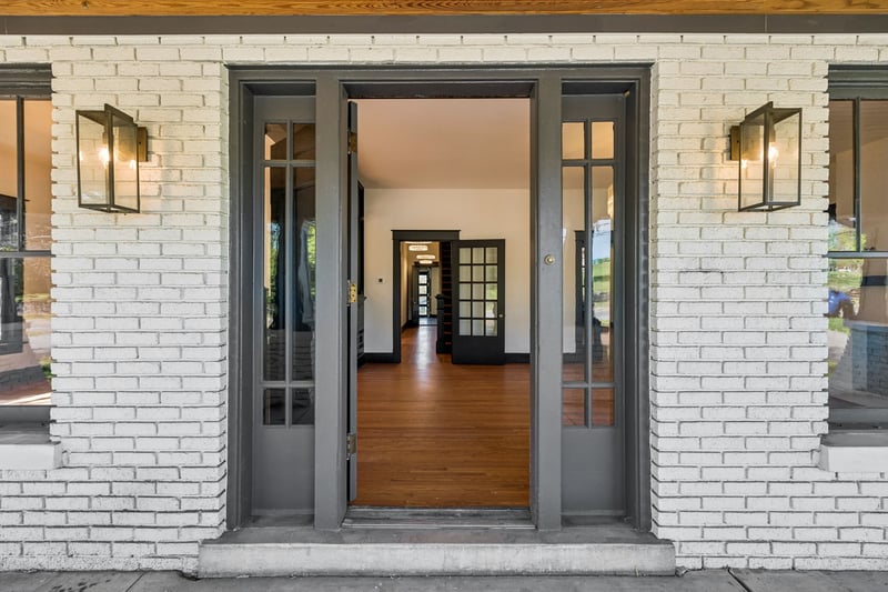 711 W 7th St, Columbia, TN 38401