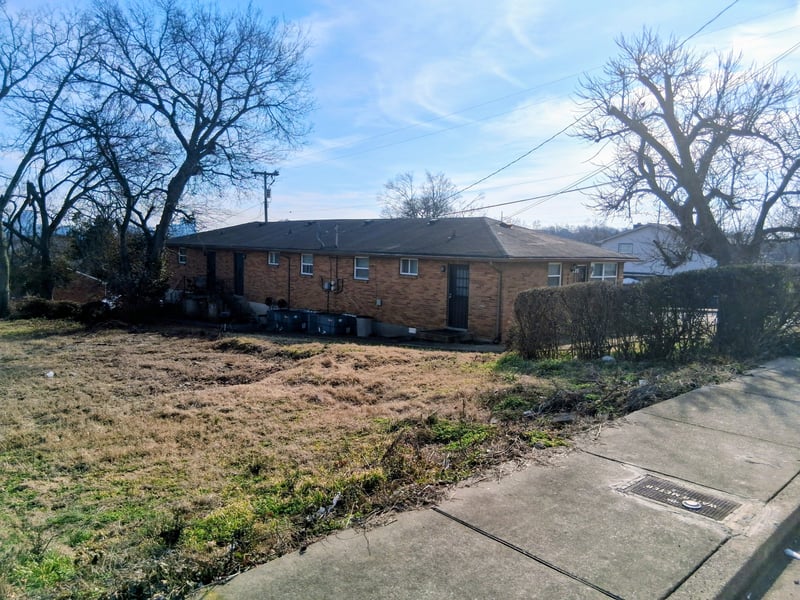 900 33rd Ave N, Nashville, TN 37209