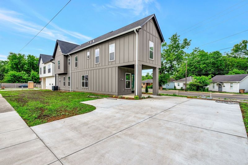 1738 Dr Db Todd Jr Blvd, Nashville, TN 37208