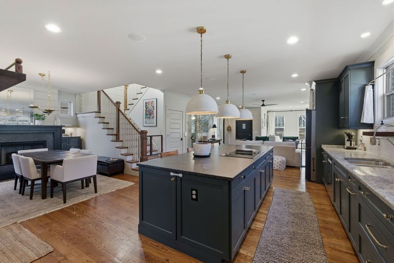 1251A Mcgavock Pike, Nashville, TN 37216