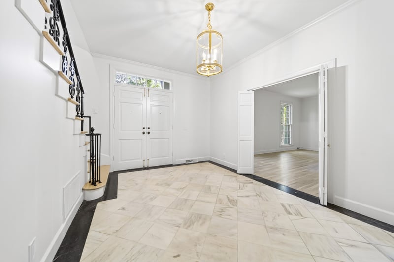 4353 Chickering Ln, Nashville, TN 37215