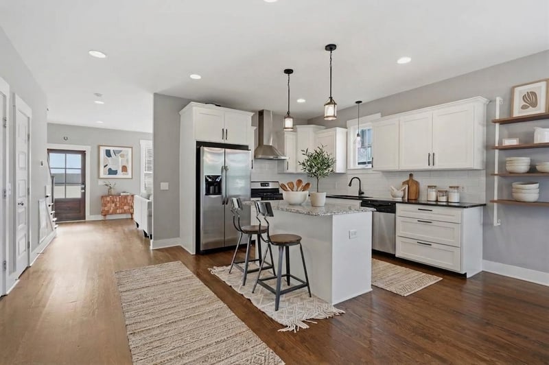 1610 Riverside Dr, Nashville, TN 37216