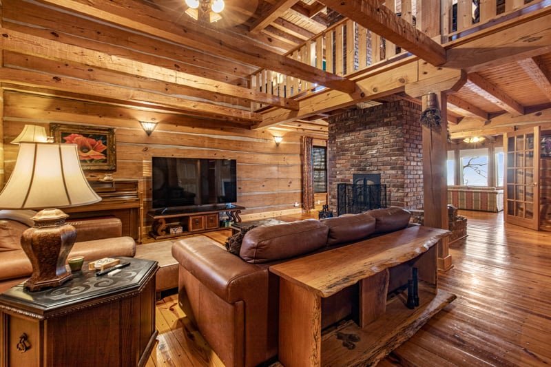 319 Lookout Dr, Rising Fawn, GA 30738