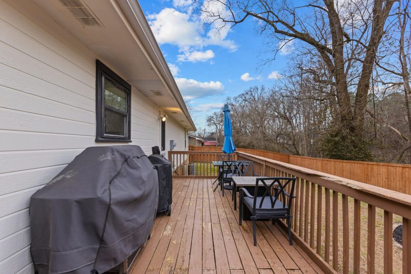409 Elder Ave, Chickamauga, GA 30707