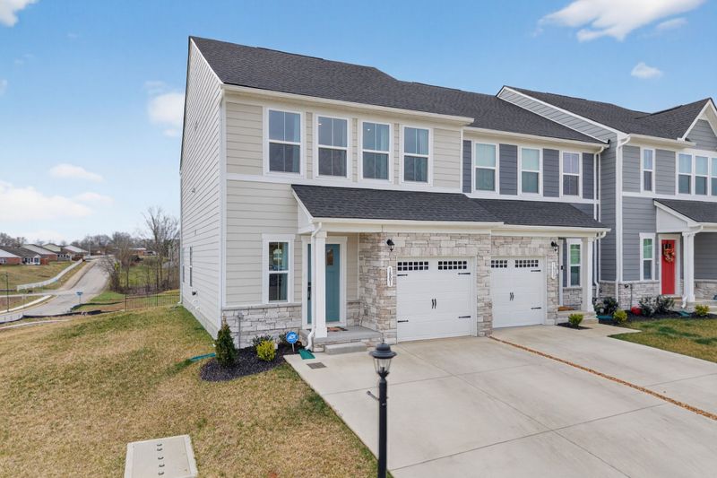 1801 Goldsberry St, Columbia, TN 38401